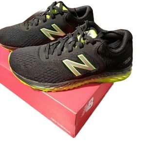 Boys New Balance Sneaker 1Y